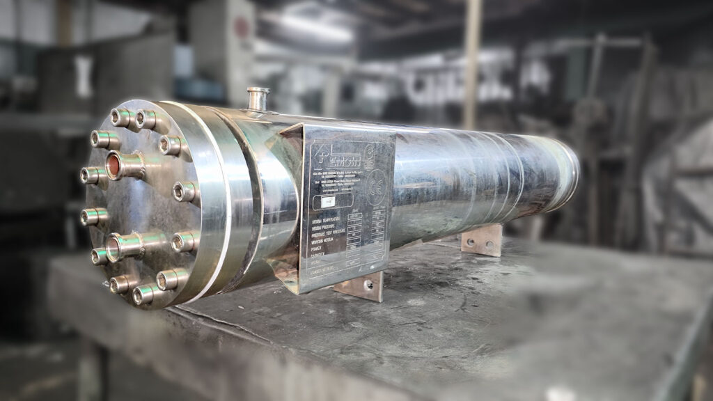 Intercambiadores de Calor de Casco y Tubos / Inoxidables