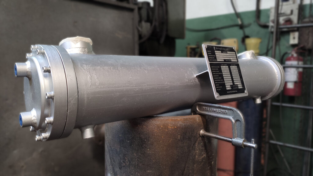 Intercambiadores de Calor de Casco y Tubos / PINTADOS